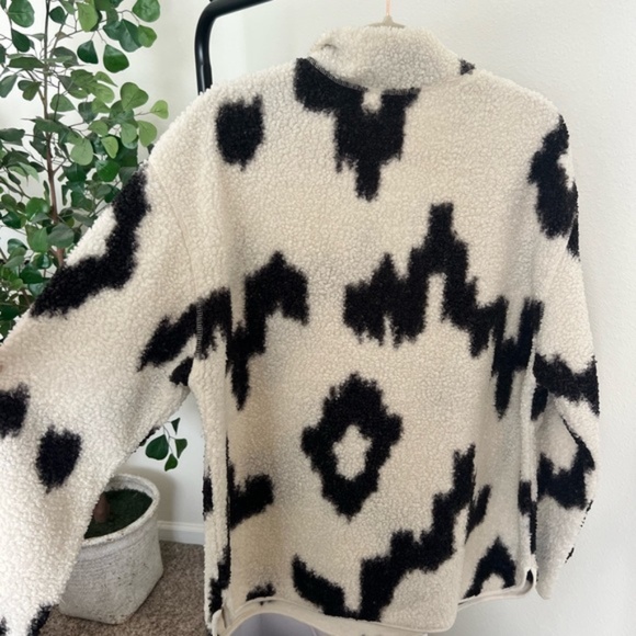 H&M Viral Sherpa Sweatshirt Oversized Navajo Teddy Half Zip cozy XS fleece - Picture 2 of 3